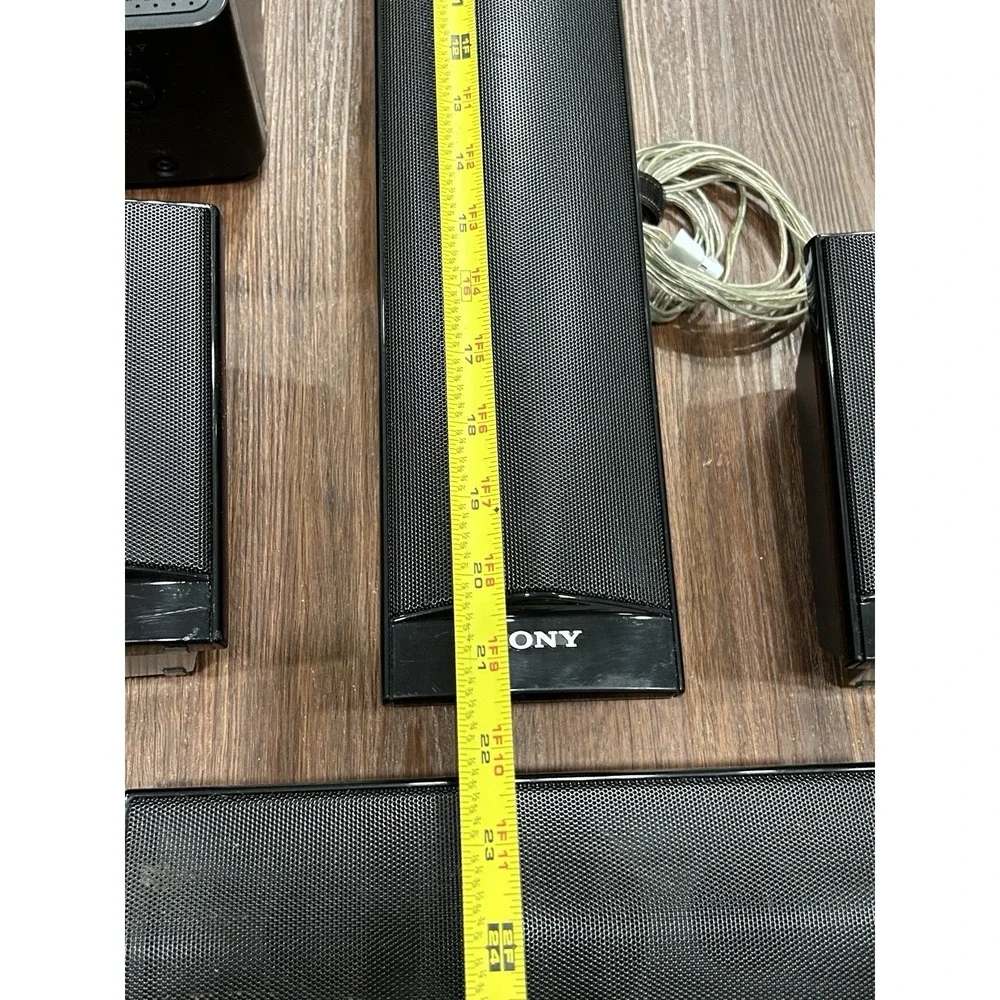 Sony S-AIR Surround Amplifier TA-SA100WR 2 Sur,‎ 1 Centre, 1 Front Speakers 5pcs
